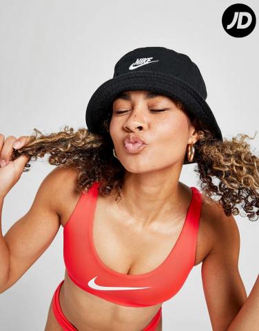 Sport offers in Leicester | Women's Holiday Shop in JD Sports | 18/04/2022 - 19/06/2022