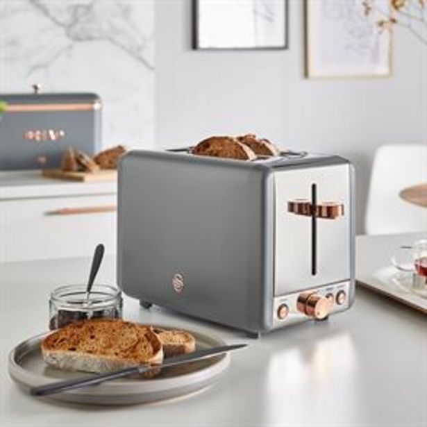 Swan: Carlton 2 Slice Toaster - Rose Gold offer at £24.99