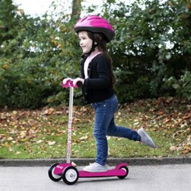 EVO: Move 'n' Groove Scooter - Pink offer at £14.99