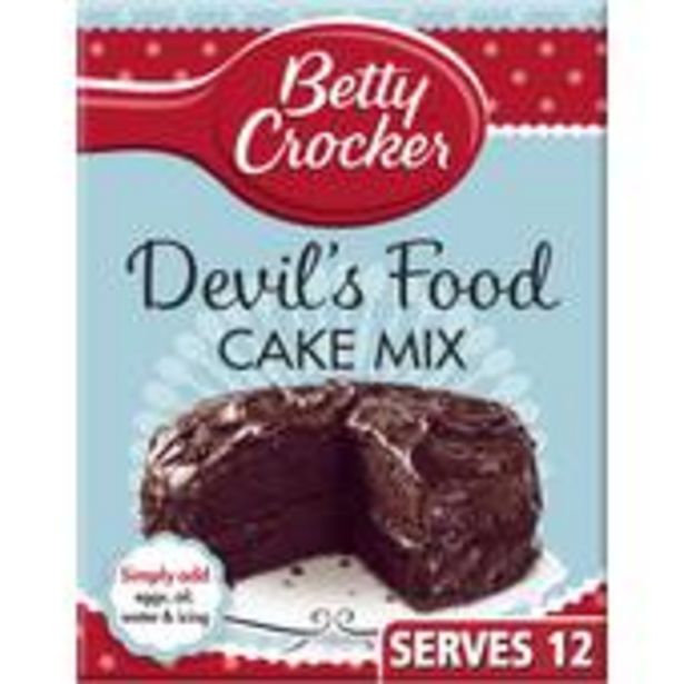 Betty Crocker Devil's Food Chocolate Cake Mix 425g offer at £2