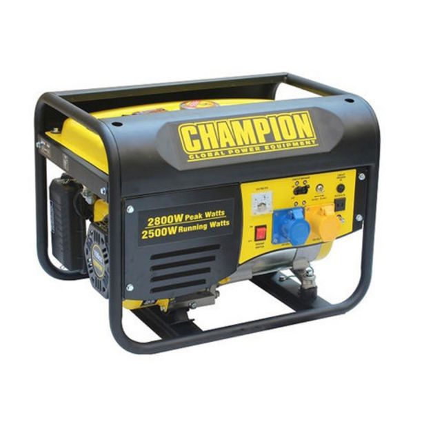 Champion 2800W Petrol Generator offer at £369