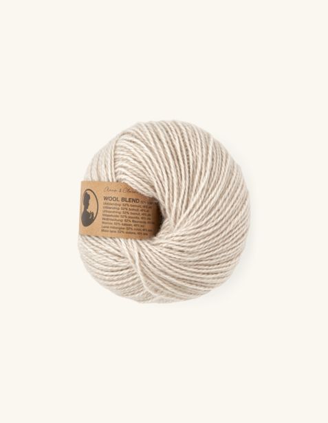 Cotton blend yarn offers at £4.64 in Søstrene Grene