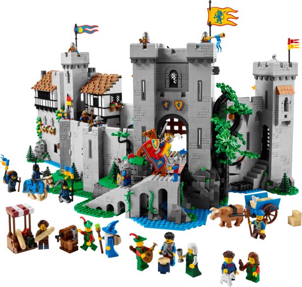 Lion Knights' Castle offers at £344.99 in LEGO Shop